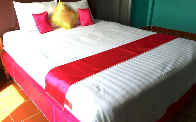 River Dolphin Hotel