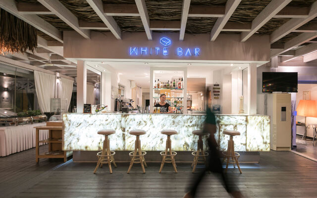 Mandraki Village Boutique Hotel