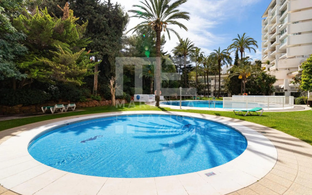 Central location, next to the beach at Golden Mile 208