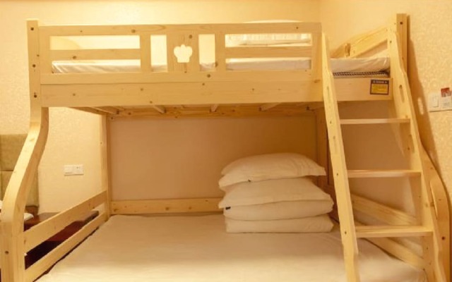 Zhangjiajie Zaihuilou Inn