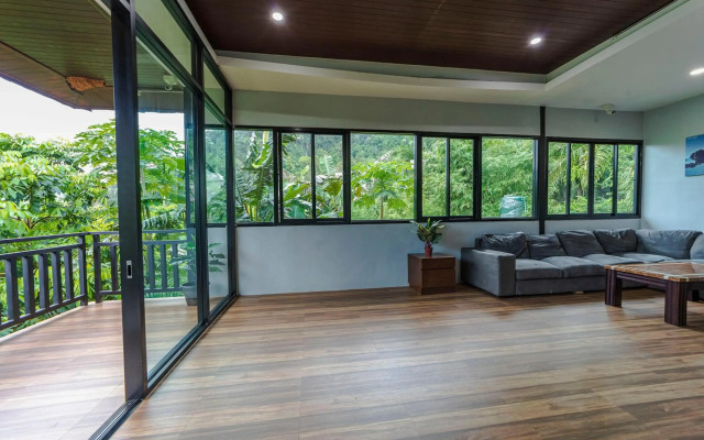 Aonang Oscar Pool Villas