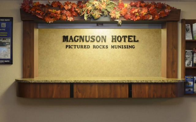 Super 8 Munising Wetmore Area