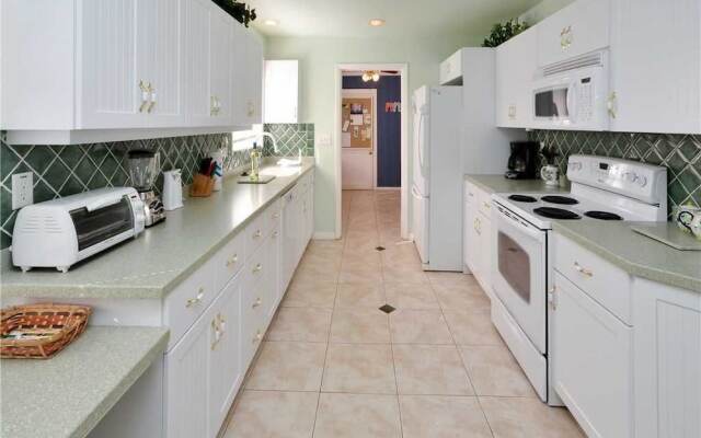 Gulfport Getaway - Two Bedroom Home