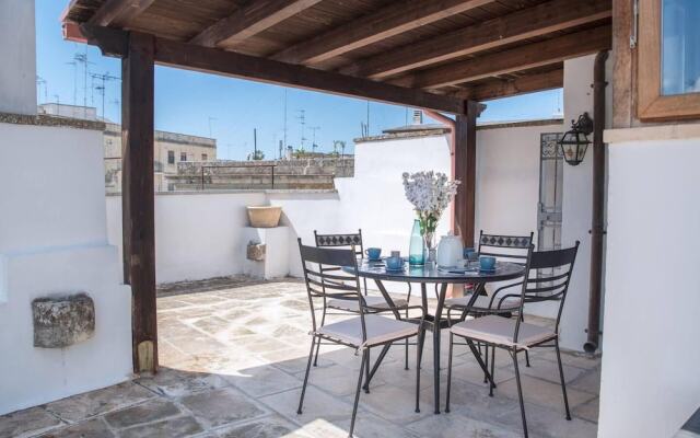 Holiday Home Sleeps 6 in the Historic Center of Le