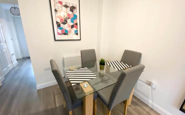 Tudors eSuites Two Bedroom House