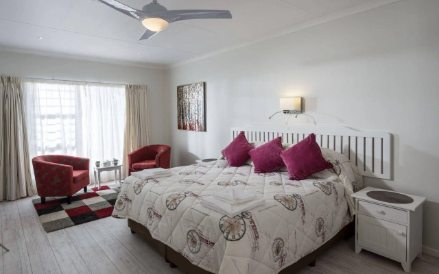 Dungbeetle River Lodge