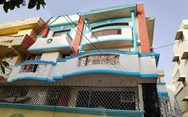 Silver Homes by OYO Rooms