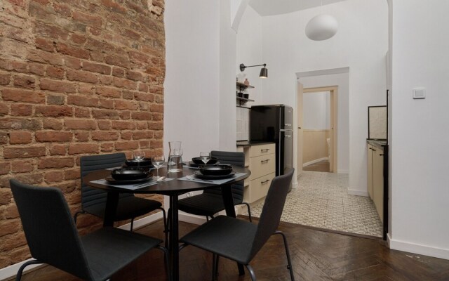 Apartment Sw. Antoniego by Renters