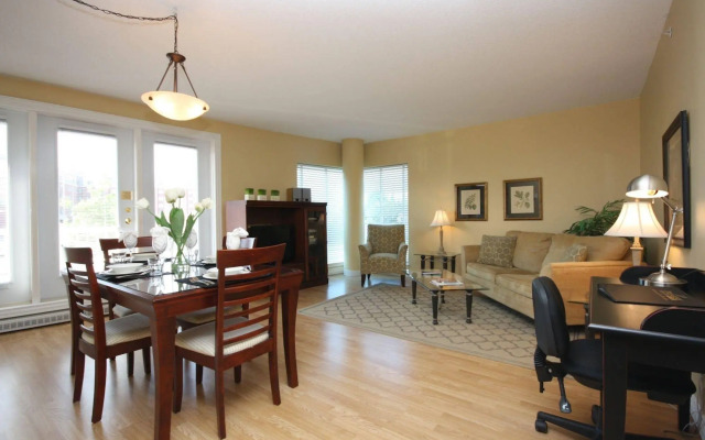 Premiere Suites Moncton