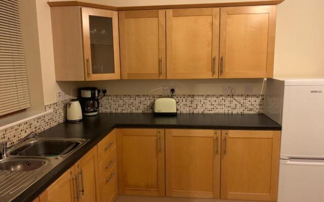 Secluded hilltop hideaway!