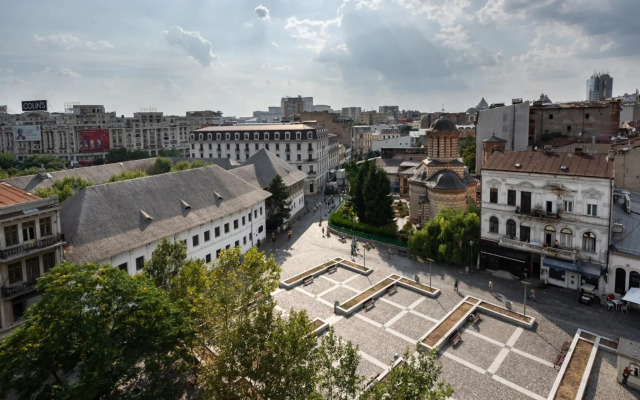 Spacious 2 Bdr Flat in the Old Town