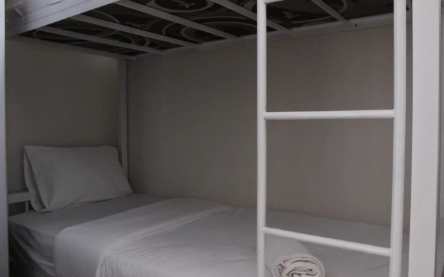 Comfy 2BR Apartment at Grand Asia Afrika Residence – Guest Rooms – Bandung