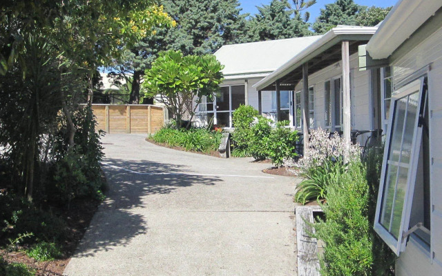 Pauanui Pines Motor Lodge