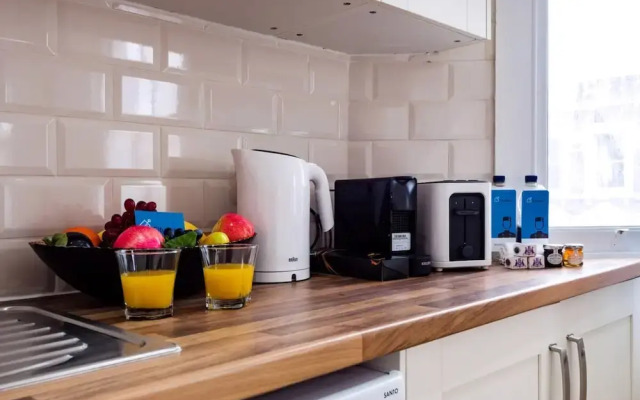 The Armadale Road Residence