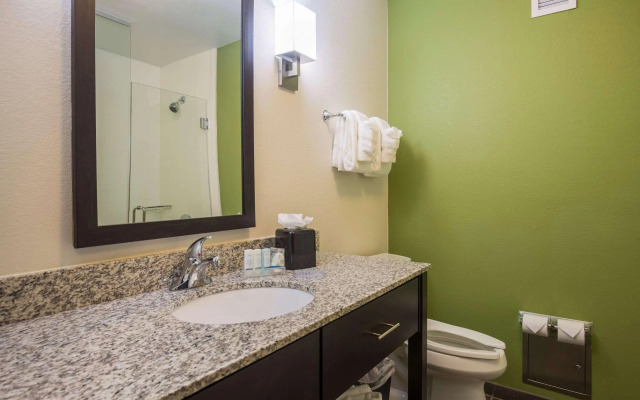 Sleep Inn & Suites