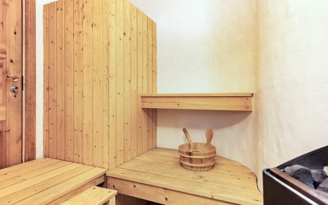12 Person Holiday Home in Blavand