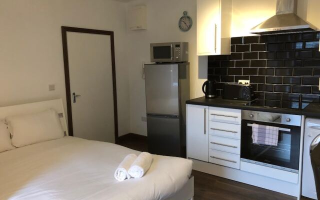 Double Bedroom Studio