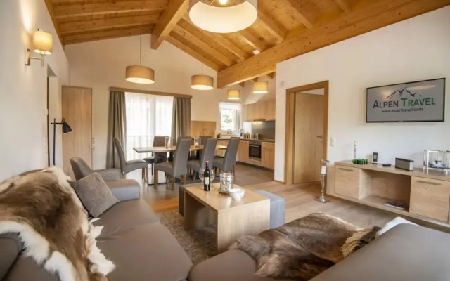 Penthouse in Salzburg With Balcony Views