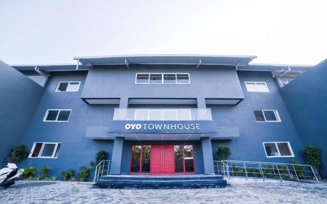 OYO Townhouse 211 Laguna Ecr