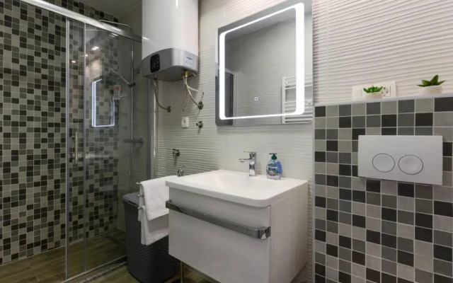 Reza Luxury Apartment