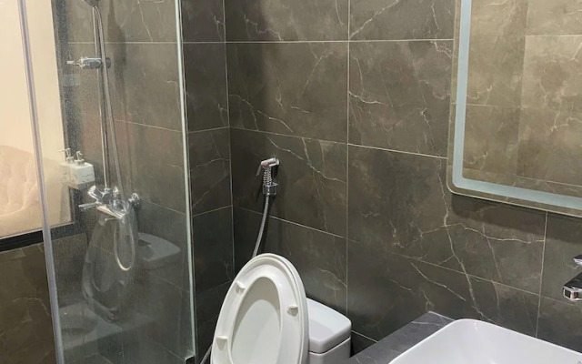Royal Lotus Apartment and Hotel Ha Noi