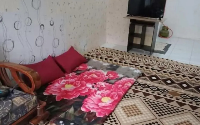 Express O 92303 Homestay Mutiara Wonosobo Syariah