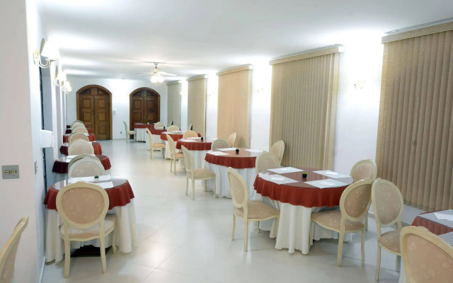 Biazi Paradise Hotel