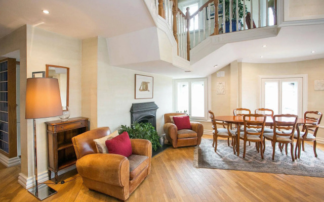 O'Connell Bridge Apartments