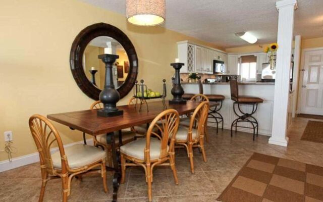 Destin on the Gulf By Holiday Isle