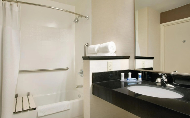 Fairfield Inn & Suites Quincy