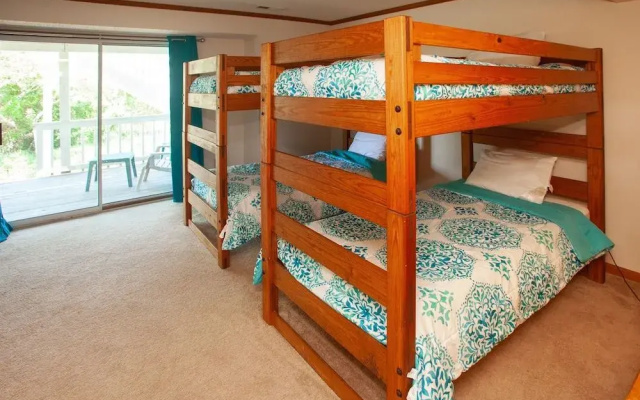 Free Winds - 4 Br Condo