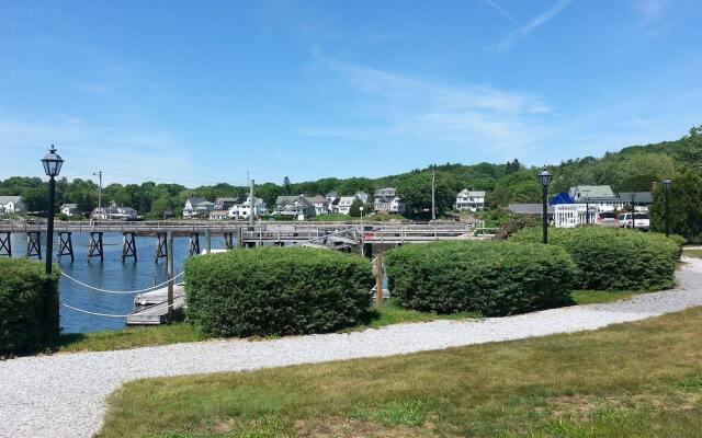 Boothbay Harbor Inn