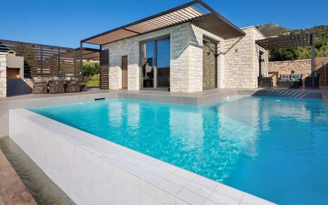 Titans Villas Chania