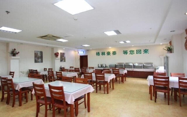 GreenTree Inn Jinan Tianqiao District Railway Station Square Express Hotel