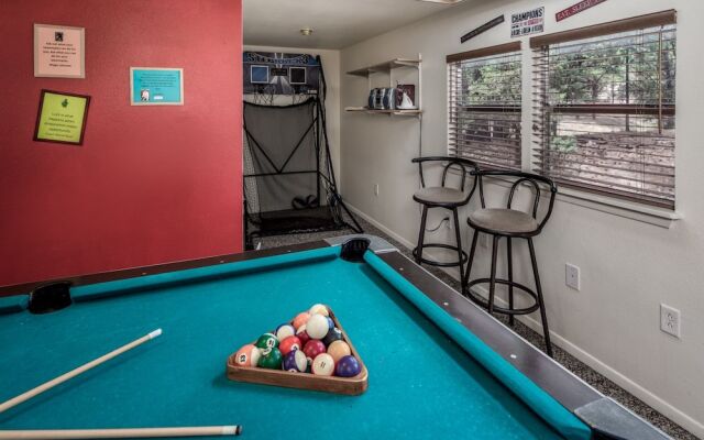 14 Pin - Two Bedroom Cabin