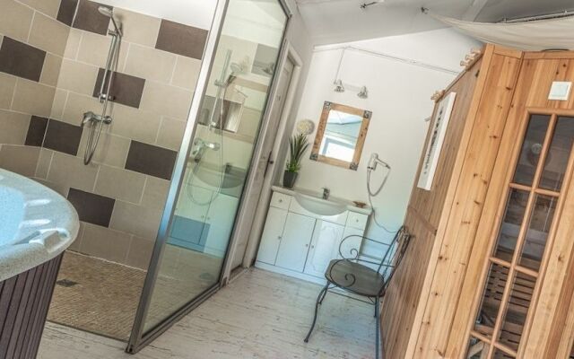 Villa B&B Via Domitia
