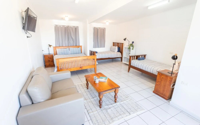 Penneshaw Beach Stay