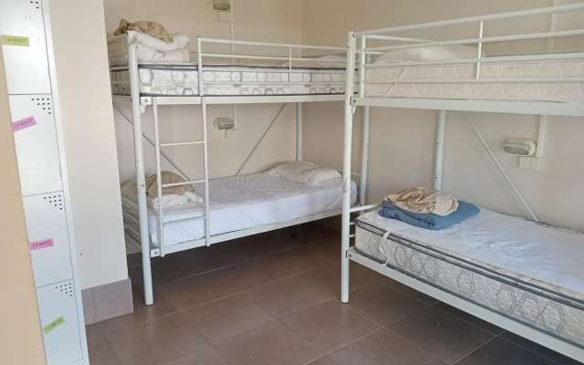 Flashpackers Hervey Bay Hostel