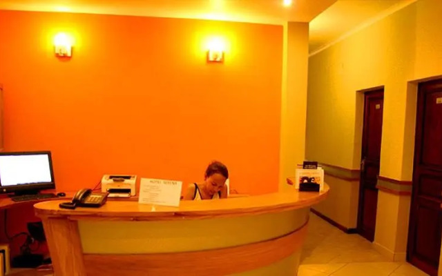 Hotel Serena
