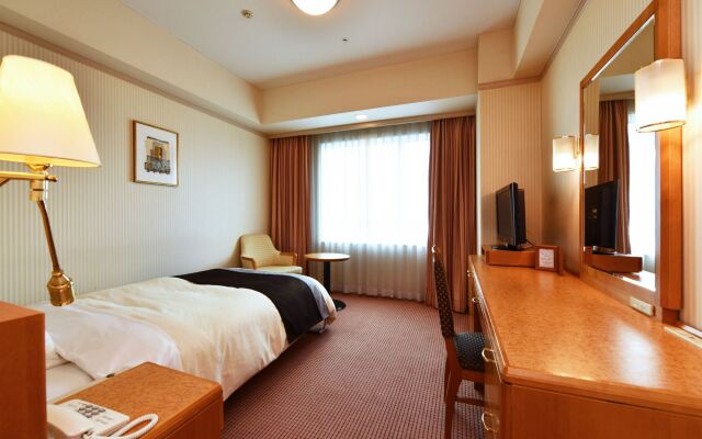 The Crest Hotel Kashiwa