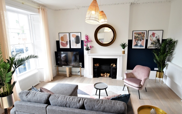 Your Apartment Frederick Place - No.3