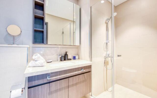 Downtown Views 1 - 1608- DT