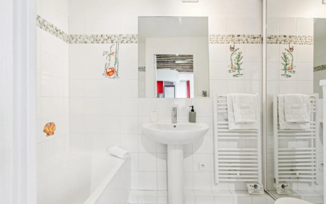 Spacious 1BR in the Heart of Paris