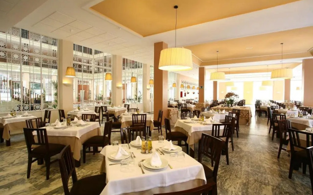 Gran Hotel Aqualange - Balneario de Alange