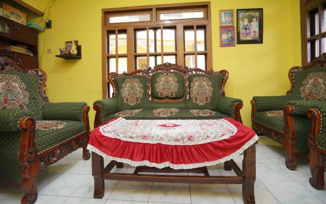 OYO 1967 Canaya Homestay
