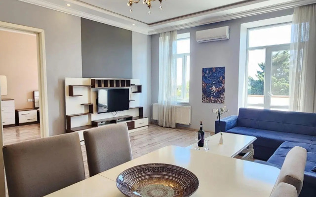 Sea view with balcony 401
