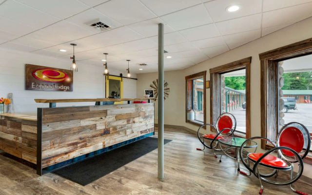 Econo Lodge Lakeview