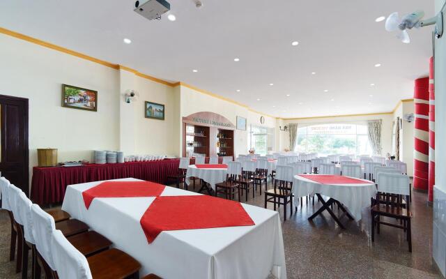Victory Hotel