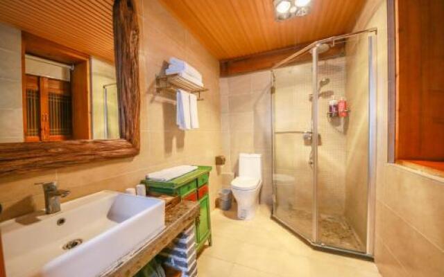 Lijiang Sunshine Garden Villa