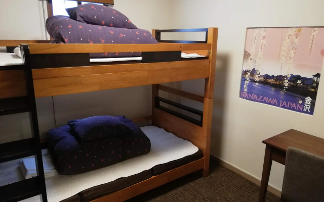 K's House Kanazawa - Travelers Hostel